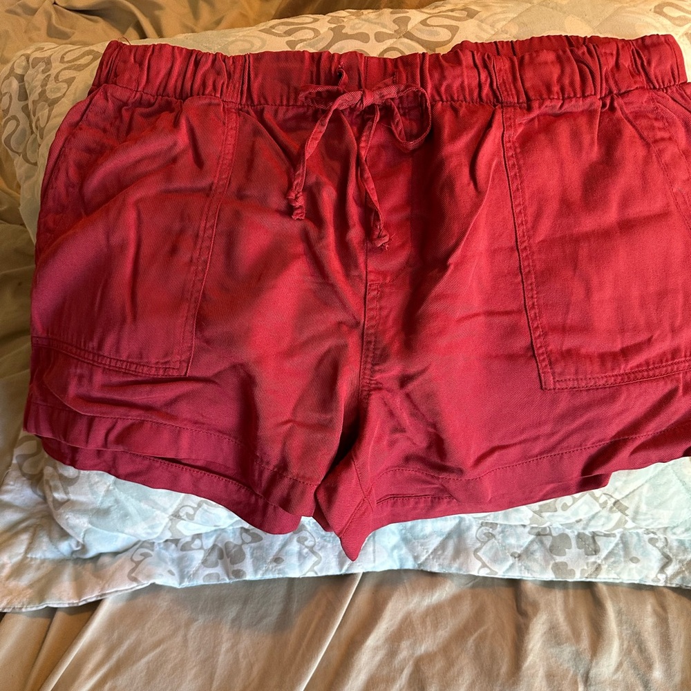 Gap Lg pull on tencel short Raspberry